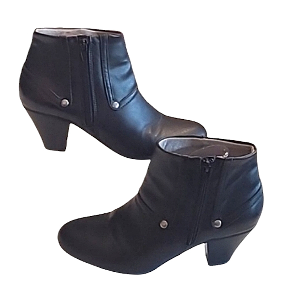 Life Stride Genuine Soft System Ankle Heel Boot Faux Leather Side Zip Cone Heels